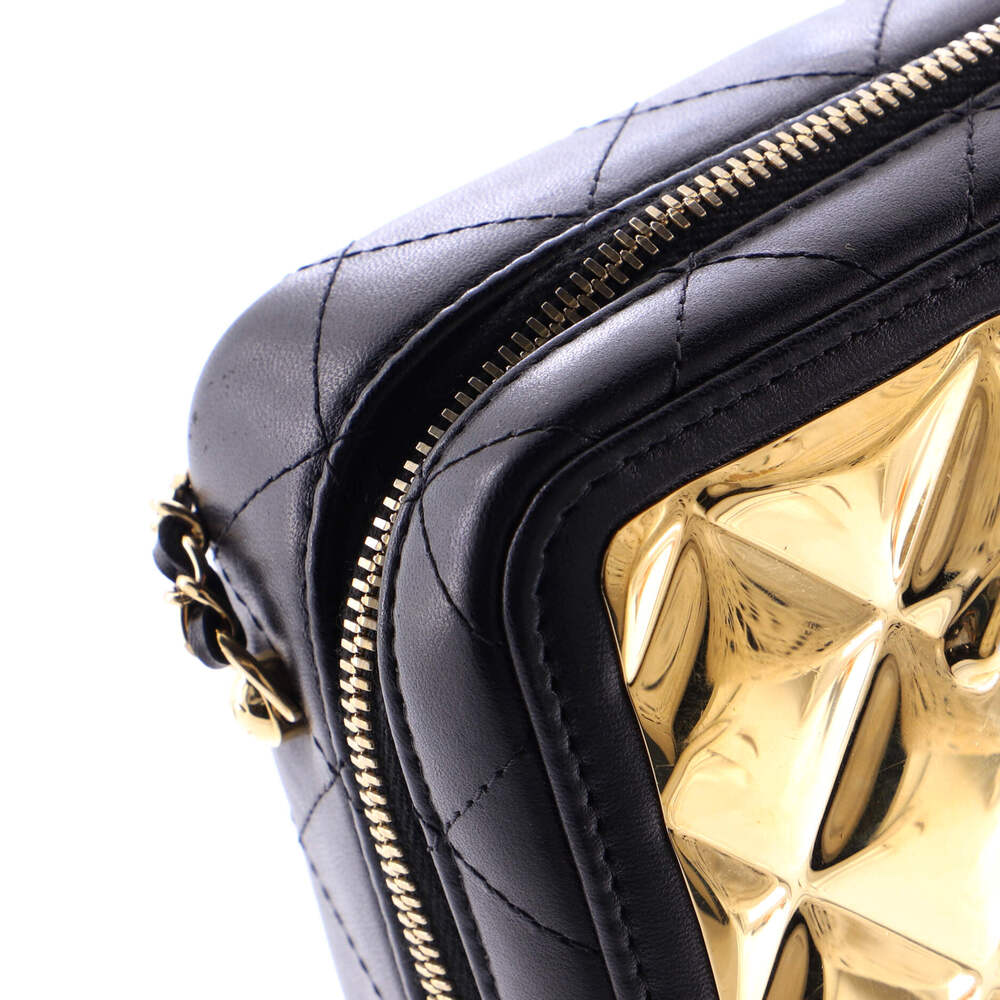 Chanel Cc Zip Around Clutch With Chain #205205C30B - Picture 7 of 9